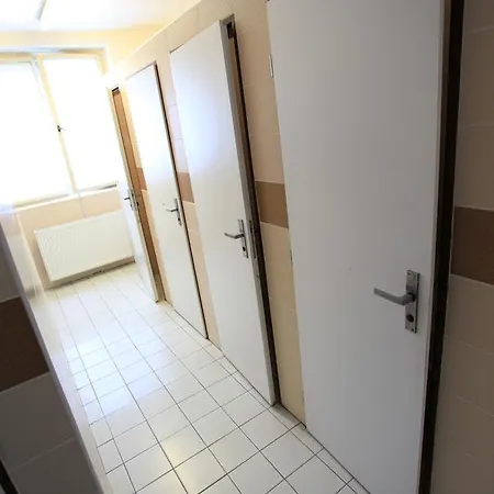 ホステル ブベニチェ ホステル プラハ